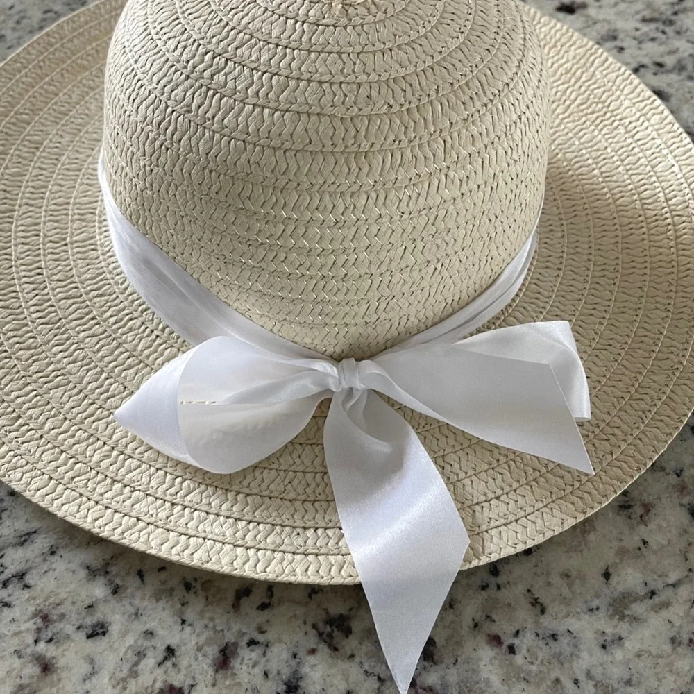 Womens Straw Sun Hat Wide Brim Bow Accent Beach Vacation UPF Protection